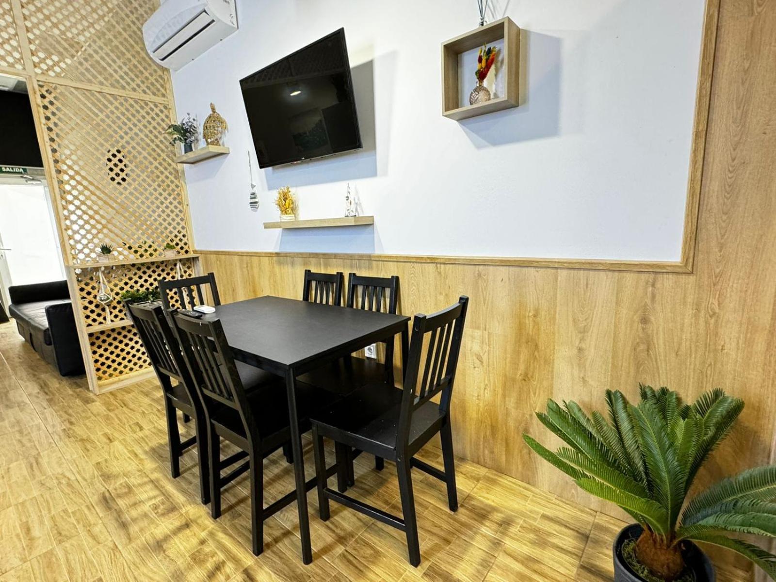 Salom 5 Apartment Valencia Exterior photo